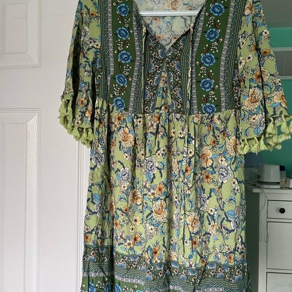 Dress - Picture 3 of 5